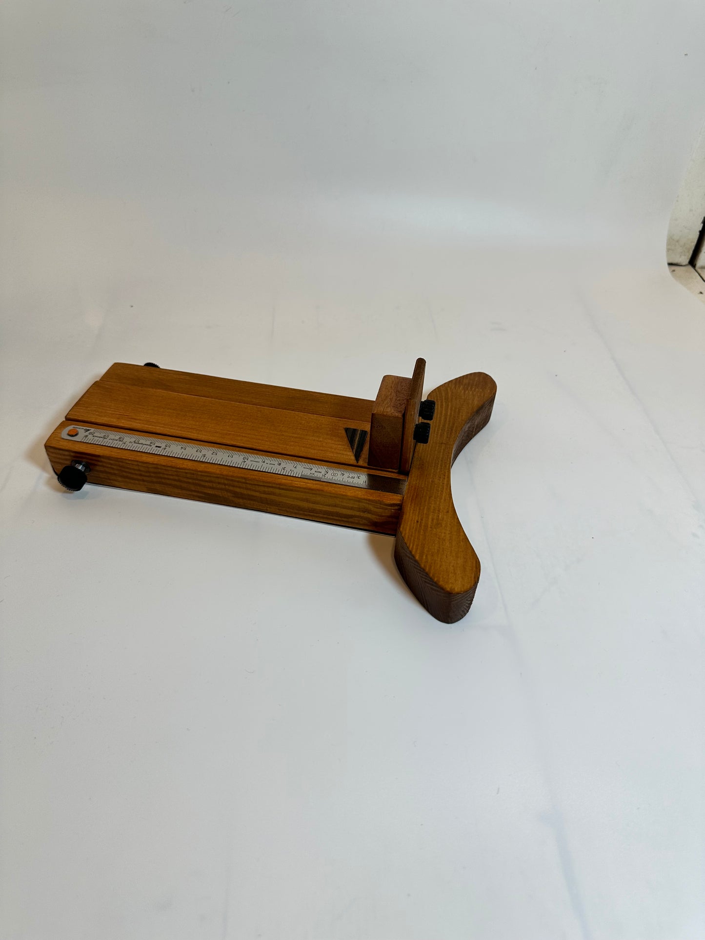 Rounding jack brim cutter